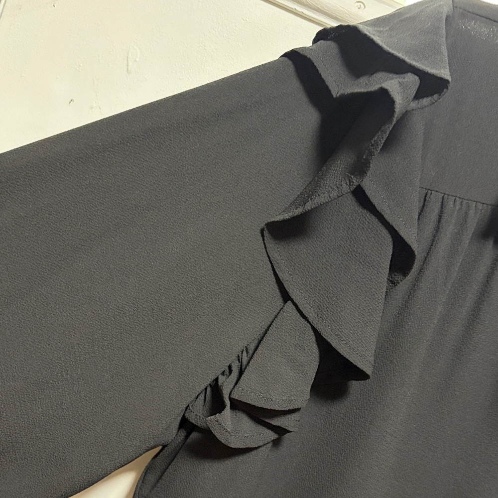 Umgee Black Long-Sleeve Tiered Maxi Dress with Ruffle Shoulders - Picture 3 of 9